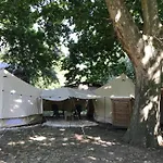Luxe Nature Lodge