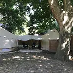 Luxe Nature Lodge Suze-la-Rousse