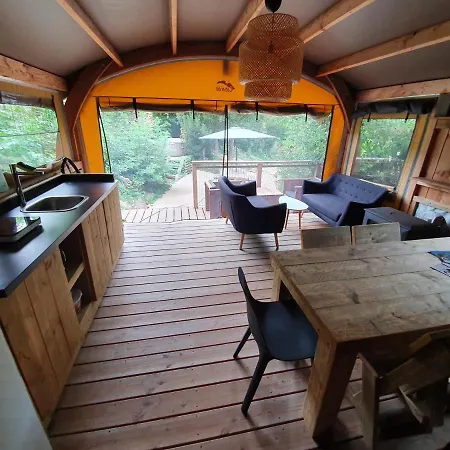 Luxe Nature Деревянный коттедж